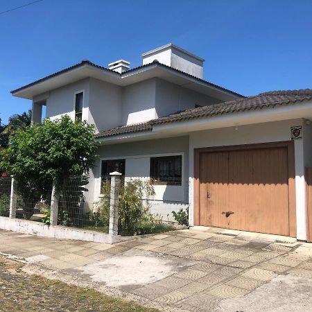 Sobrado Aconchegante Villa Torres Exterior photo