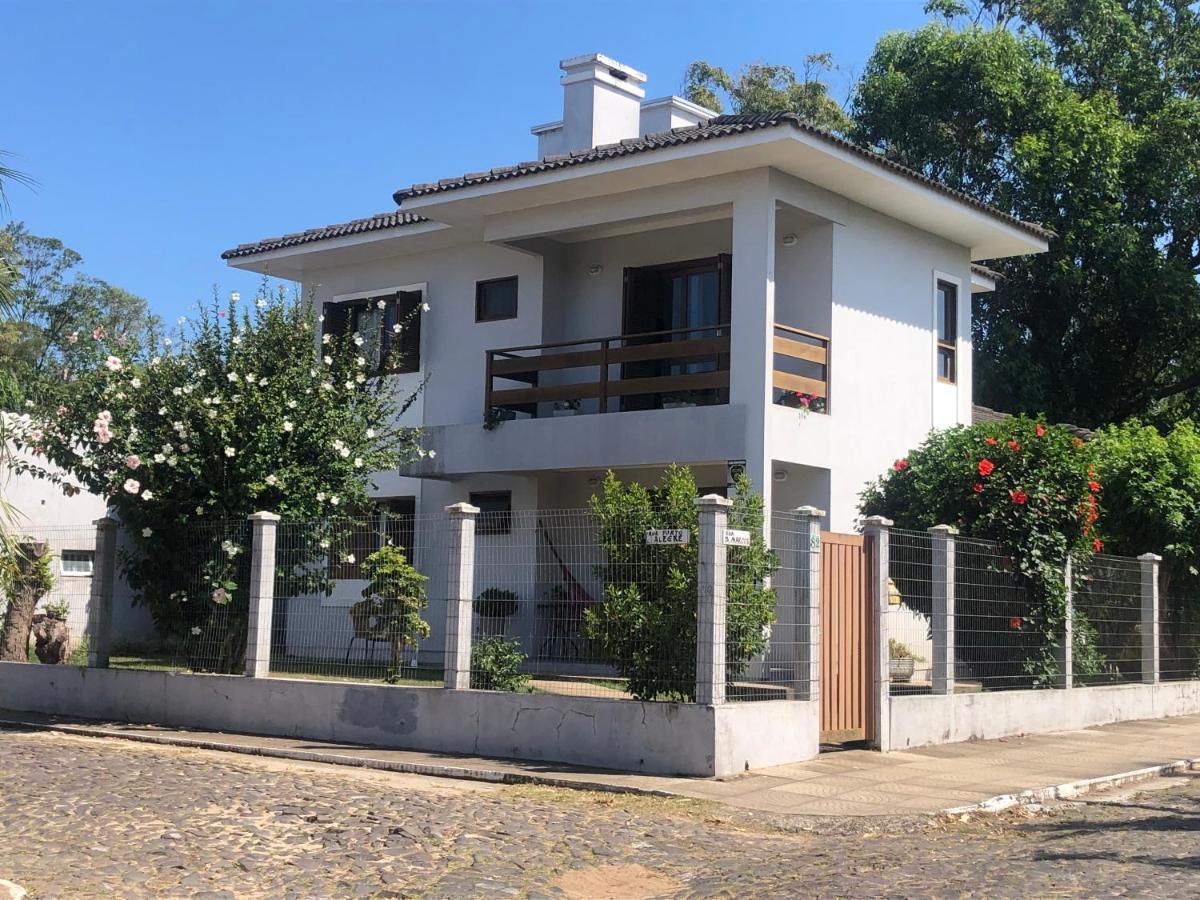 Sobrado Aconchegante Villa Torres Exterior photo